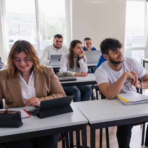 Image La formation Responsable de Développement Commercial en Bac+3 chez l’ESCA Normandie